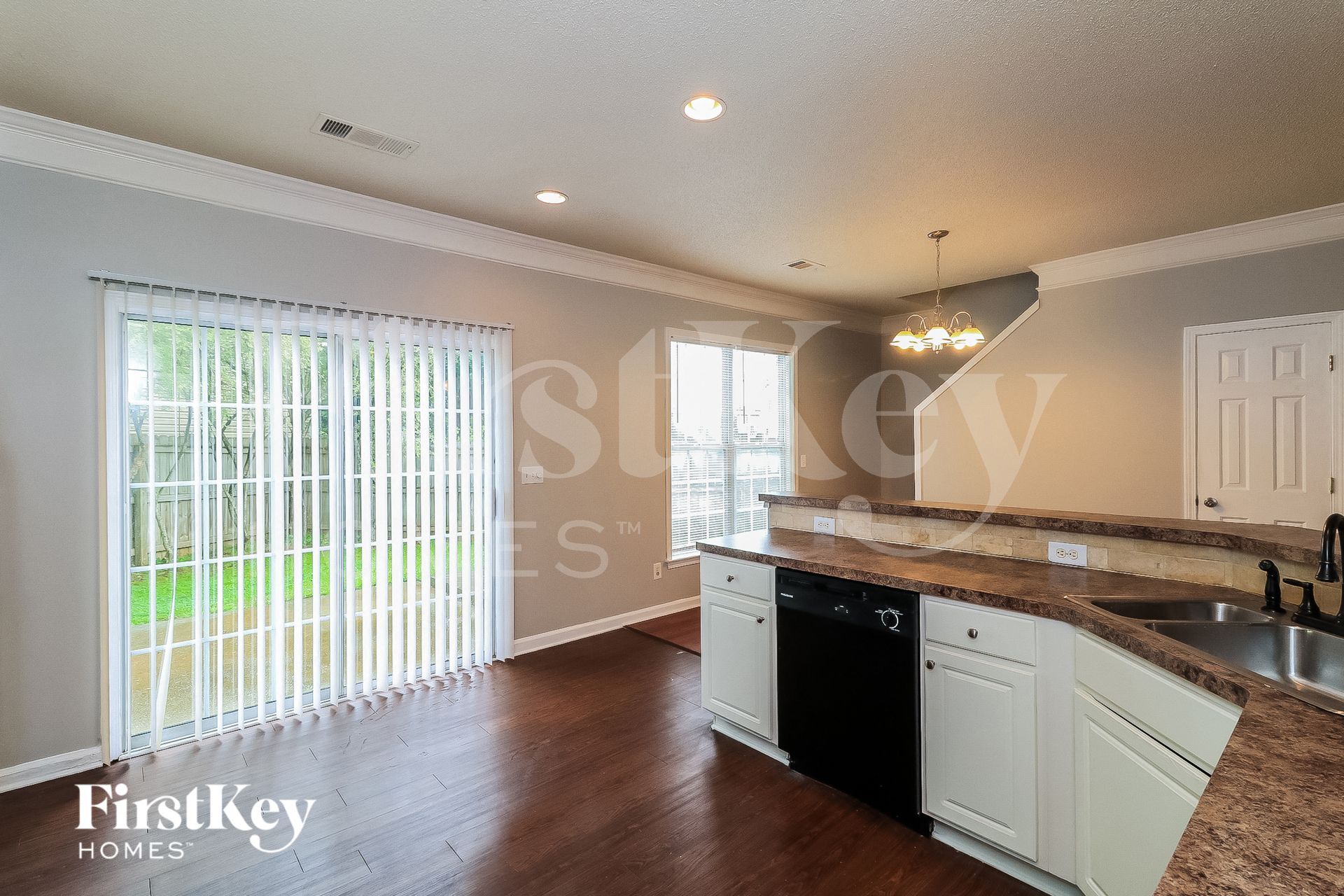 Building Photo - 1658 Heyford Cir NW