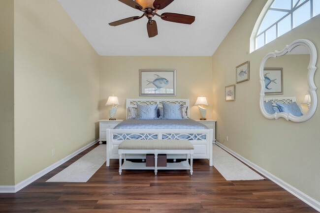 Building Photo - 27 Via Del Corso