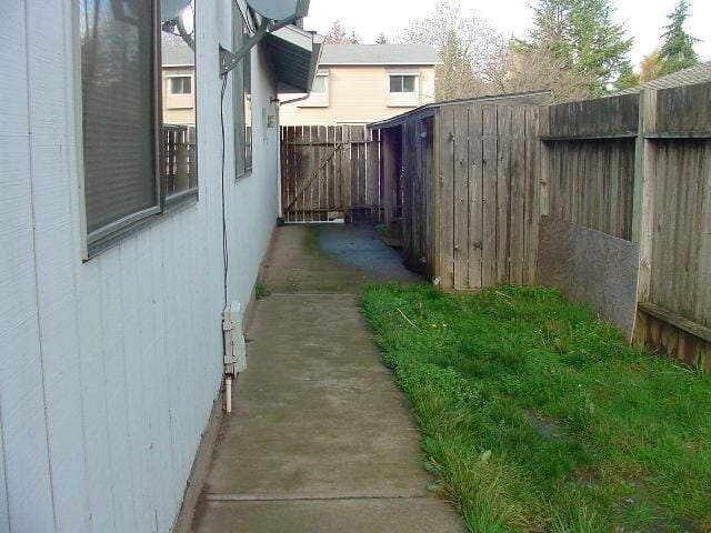 Building Photo - 3Bd/2Ba Single Story Home - Available to View!