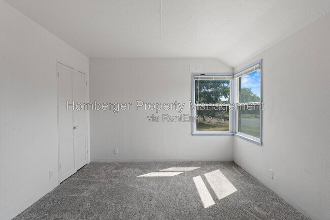 Building Photo - 10106 N Wesley St