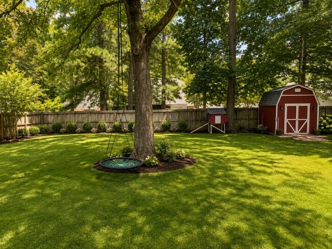 Building Photo - 206 Hunnington Dr