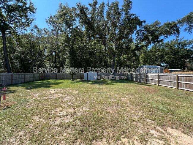 Building Photo - 6087 Cheyenne Dr