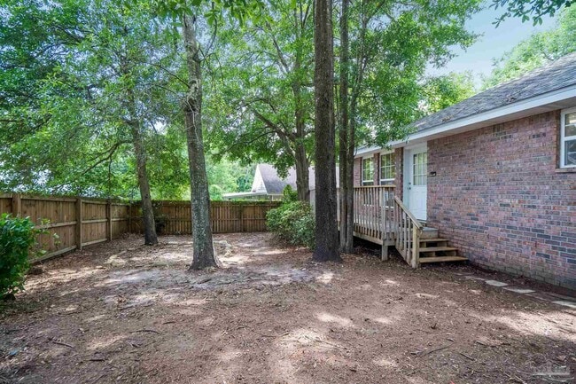 Building Photo - 9150 Stillbridge Ln