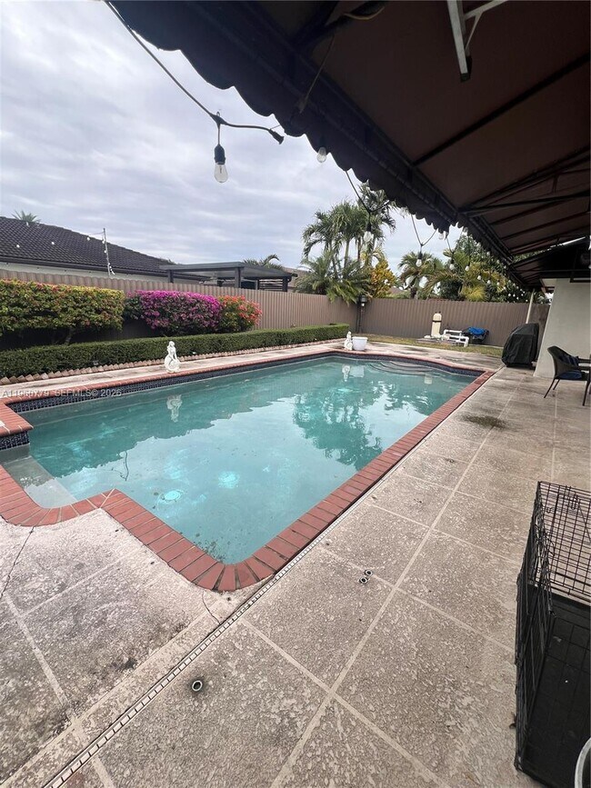 Building Photo - 15263 SW 169th Ln