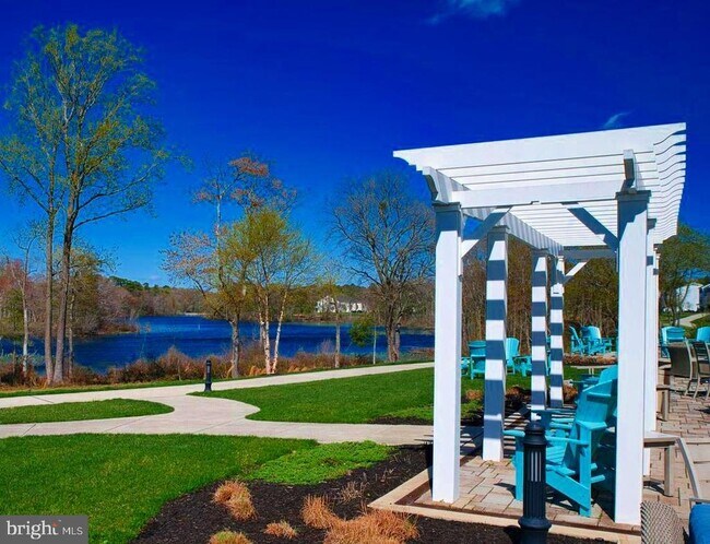 Building Photo - 34238 Graham Cir