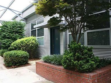 Front Door - 400 Village Pky NE