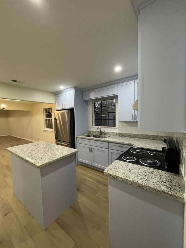 Building Photo - 36957 Encantada Cir