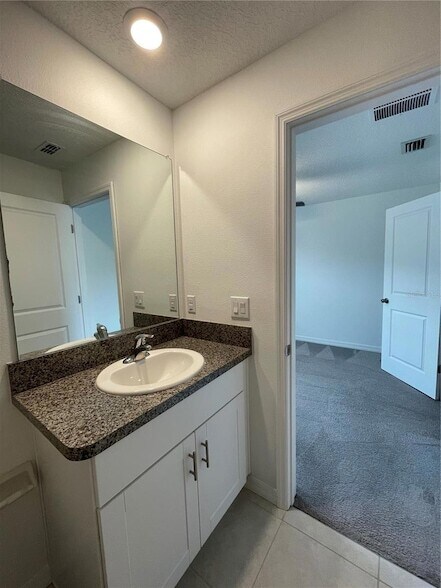 Building Photo - 30813 Veridian Wy