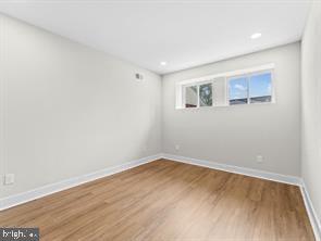 Building Photo - 1002 N 65th St