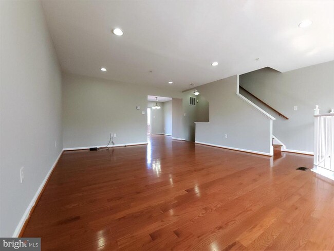 Building Photo - 4605 Snowflower Blvd
