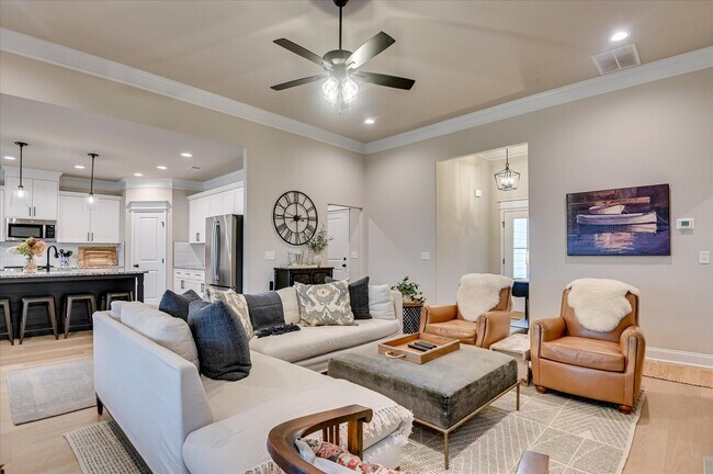 Building Photo - 840 Speckled Teal Path