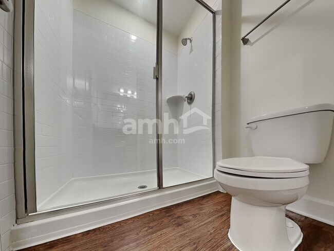 Building Photo - 10327 Watercrest Ct