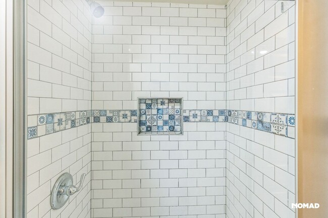 Building Photo - Charming 3BR Townhome in Baltimore