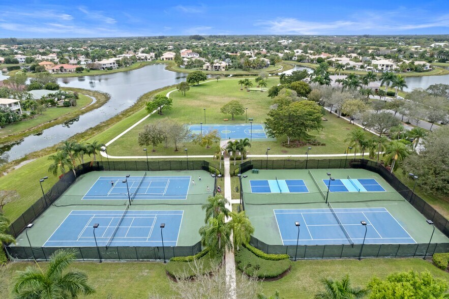Building Photo - 4430 Island Reef Dr