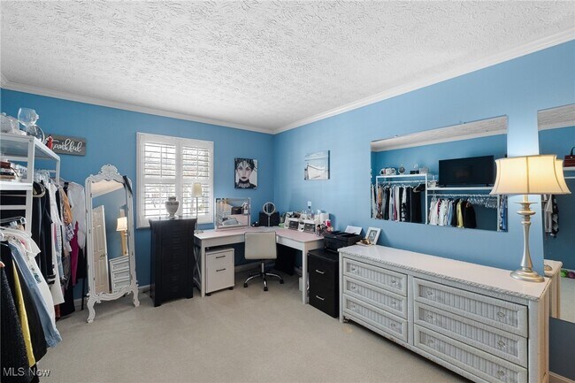 Building Photo - 6671 Hidden Lake Trail