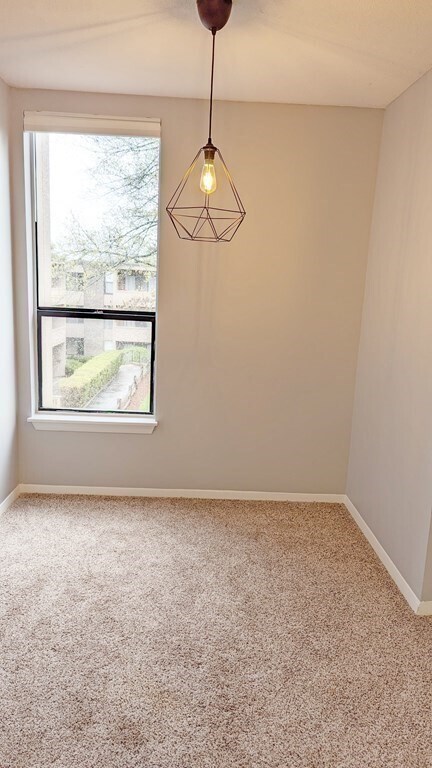 Building Photo - 60 Shrewsbury Green Dr