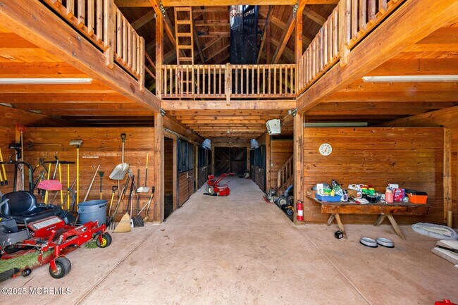 Building Photo - 13 Driftwood Ln