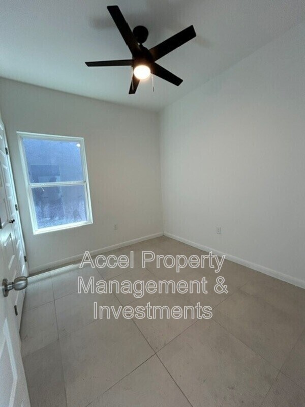 Building Photo - 209 N 28th St