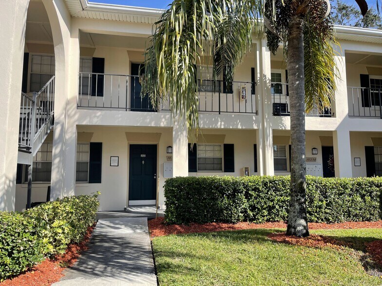 2 Story / 8 Unit Building - 10356 Carrollwood Ln