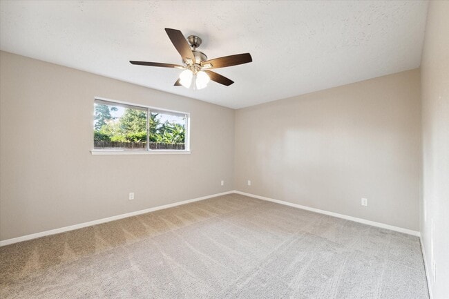 Building Photo - 22811 Cranberry Trail