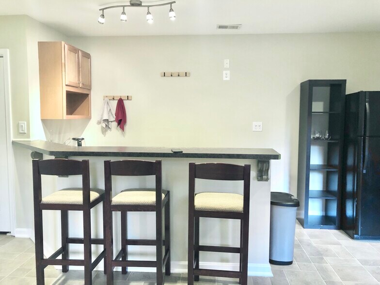 Building Photo - 3516 7th St N