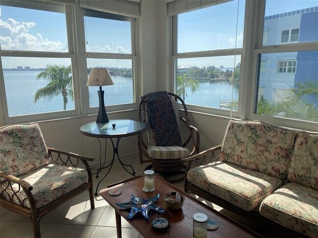 Building Photo - 5575 Gulf Blvd