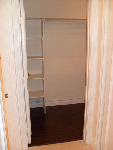 Building Photo - Meridian STUDIO Condo