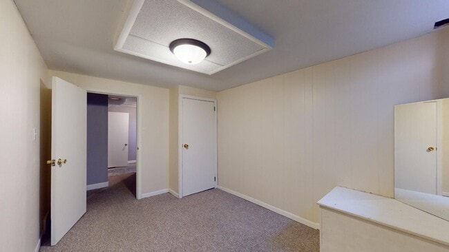 Building Photo - Cute 3 Bedroom Townhouse in SE Ames