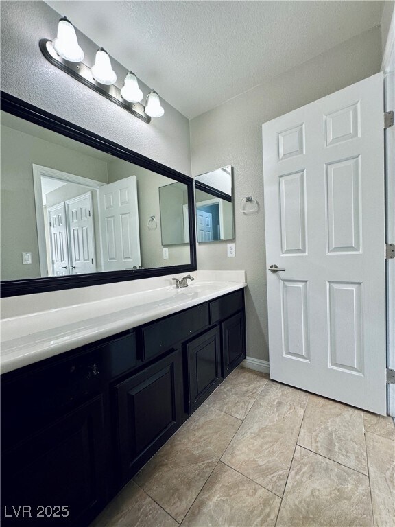 Building Photo - 8923 Deep Ridge Ct