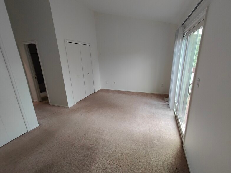 Building Photo - 2092 Bristlecone Dr