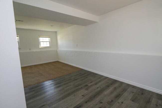 Building Photo - 1080 Arapaho Ave