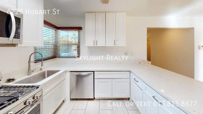 Primary Photo - 6225 Hobart St