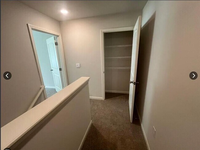 Building Photo - 3041 Greyton Dr