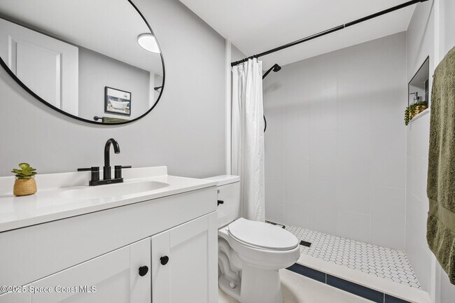 Building Photo - 2700 N Hwy A1A