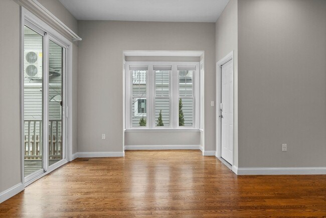 Building Photo - 63 Perrin St