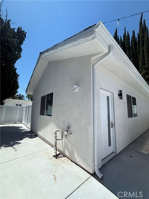 Building Photo - 17646 Tribune St