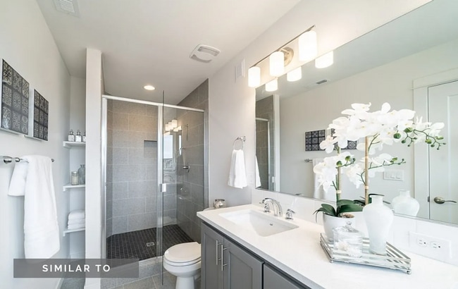 Building Photo - $500 OFF!! Newer South Salem Townhome - 2 ...
