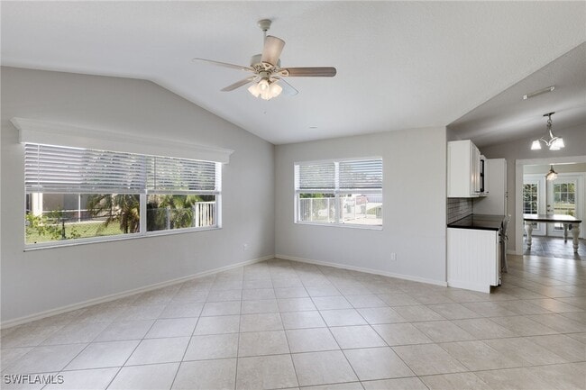 Building Photo - 3737 SW 13th Ave