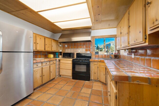 Building Photo - 53291 Twentynine Palms Highway