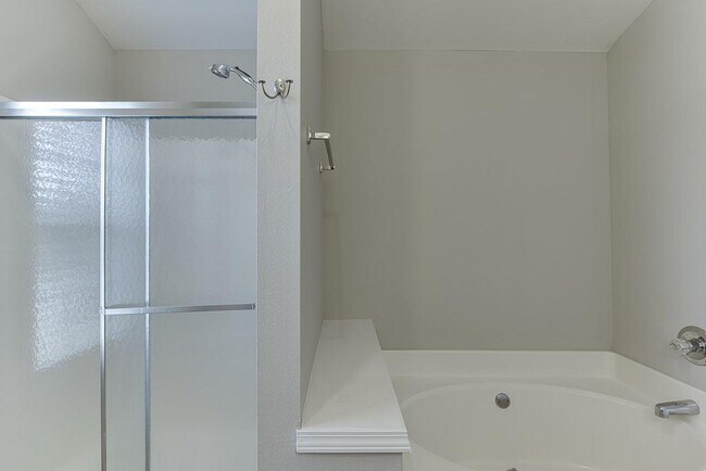 Building Photo - 6353 Mossy Oak Landing