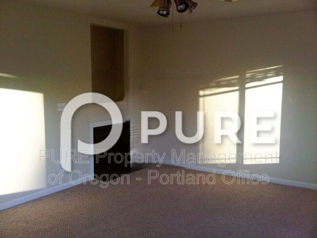 Building Photo - 4181 SW 3rd St