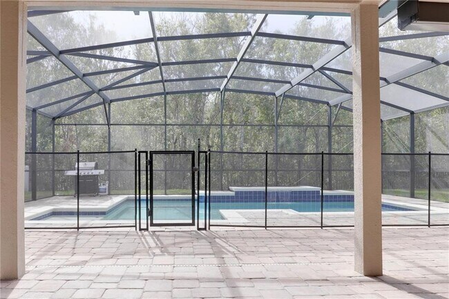 Building Photo - 4718 Blue Diamond St