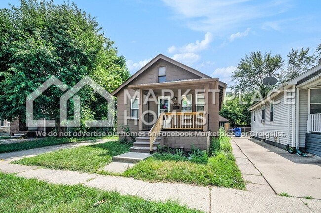 Primary Photo - 8062 Cadillac Ave