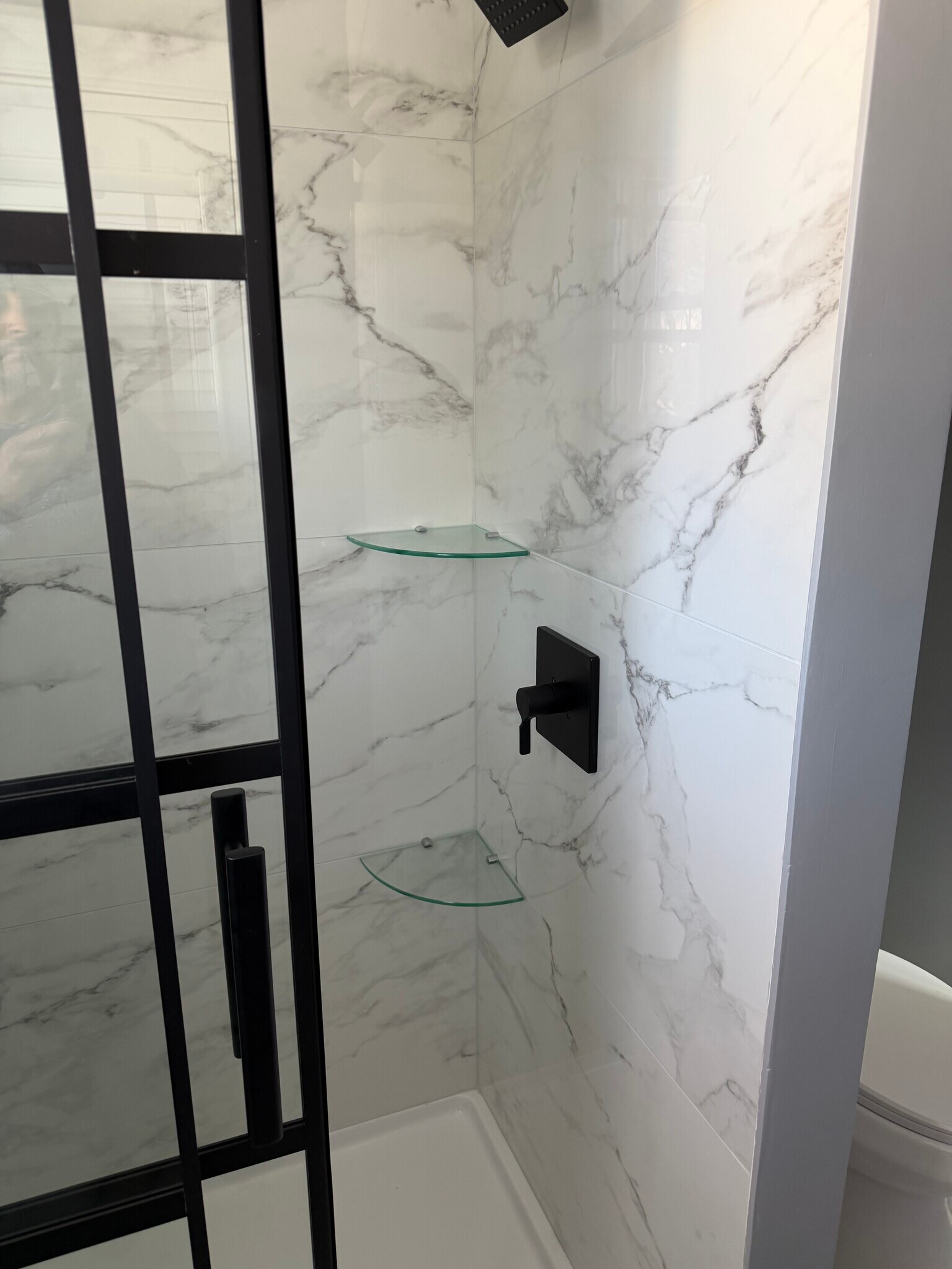 Building Photo - 37 Day St