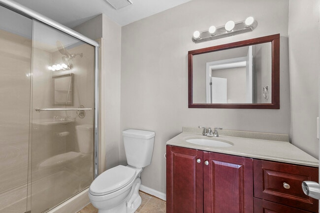 Building Photo - 5353 Wright Way S