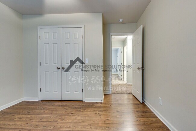 Building Photo - 3848 Kedron Rd