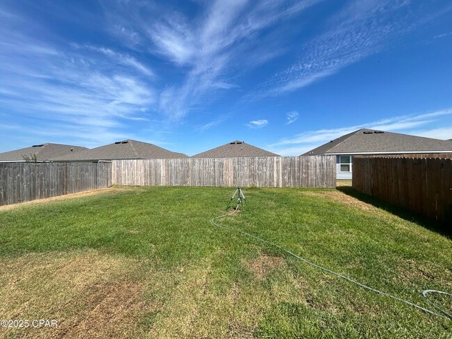 Building Photo - 5128 Sienna Dr