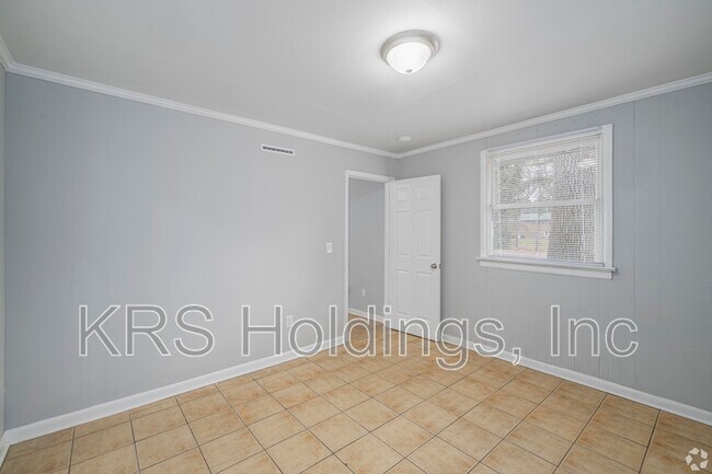 Building Photo - 2305 Alfalfa Ln