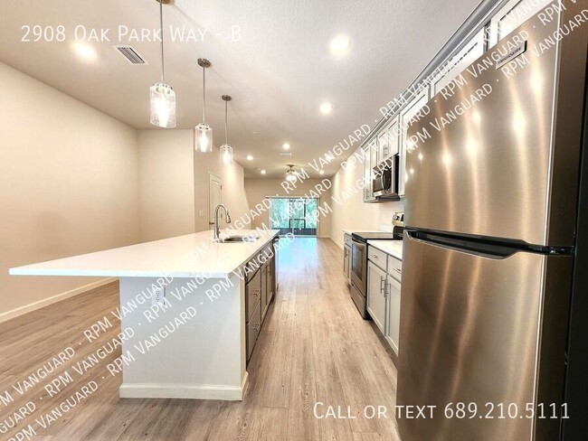 Building Photo - 2908 Oak Park Way