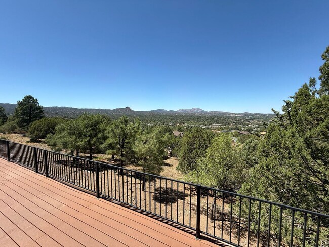 Building Photo - Million Dollar Views in Haisley Homestead!
